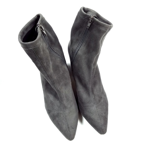 Steve Madden Lolli Gray Suede Ankle Boots - Picture 2 of 7